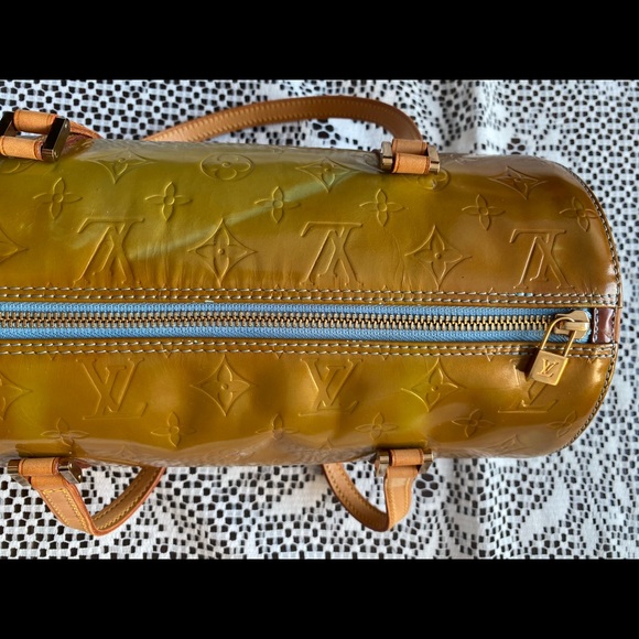 AUTHENTIC LOUIS VUITTON PAPILLON 30 VERNIS - Picture 2 of 16